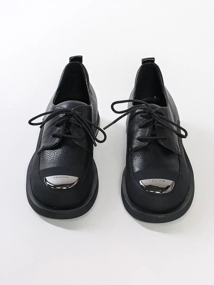 Туфли черного цвета с отрезным носком